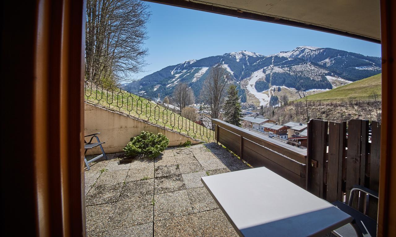 Appartement Bernkogel Saalbach-Hinterglemm Exteriör bild